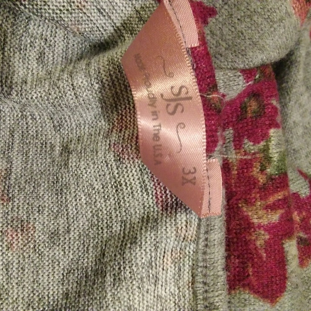 Shirt - Picture 3 of 3